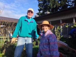 Central Avenue Elementary’s former principal and third grade teacher – both OSLC members - work at  Faith in Action Day, 2014